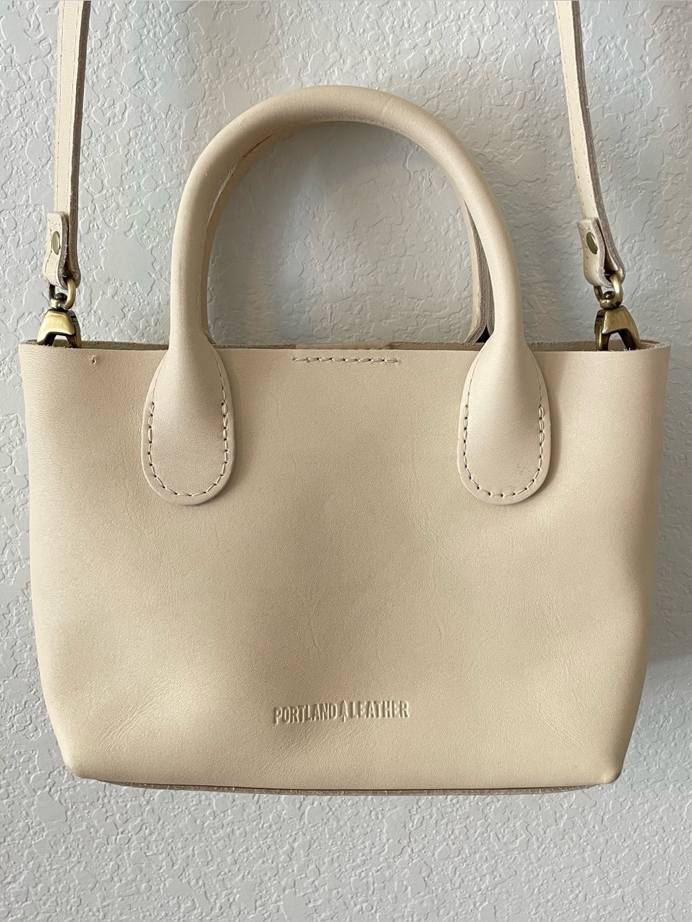 Portland Leather Small Crossbody Cream Tote Purse